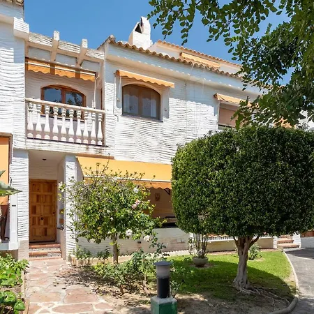 Prázdninový dům Urb Costa Hispania *