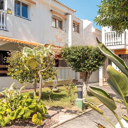 Urb Costa Hispania Holiday home
